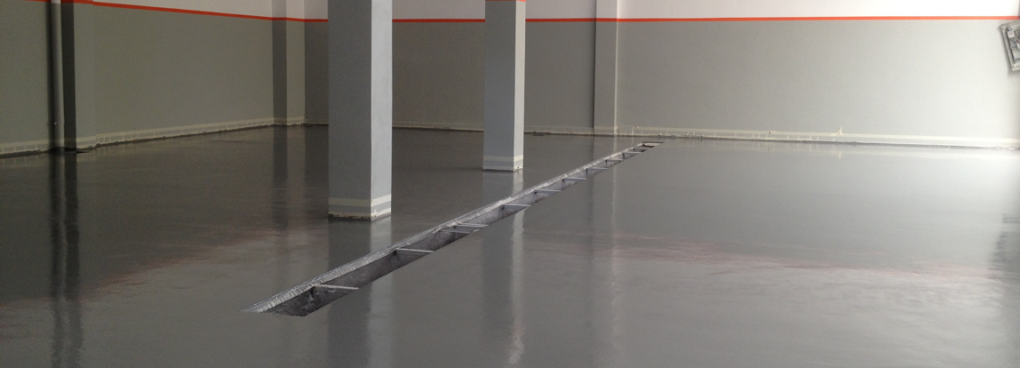 Industrial polymeric self-leveling floors 