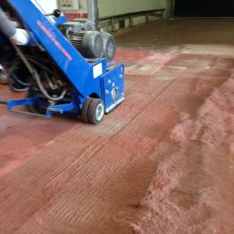 Dismantling of the polymer floor